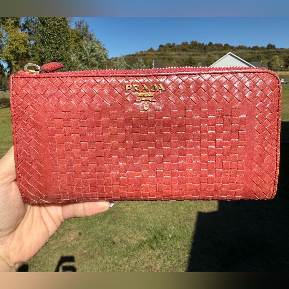 *Rare* Prada Dark Pink - Woven Leather Zippy Wallet - Picture 9 of 10